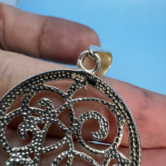 VTG Sterling Silver 925 Filigree Scroll Design Circle Pendant Size 1.75'' Length - Picture 4 of 7
